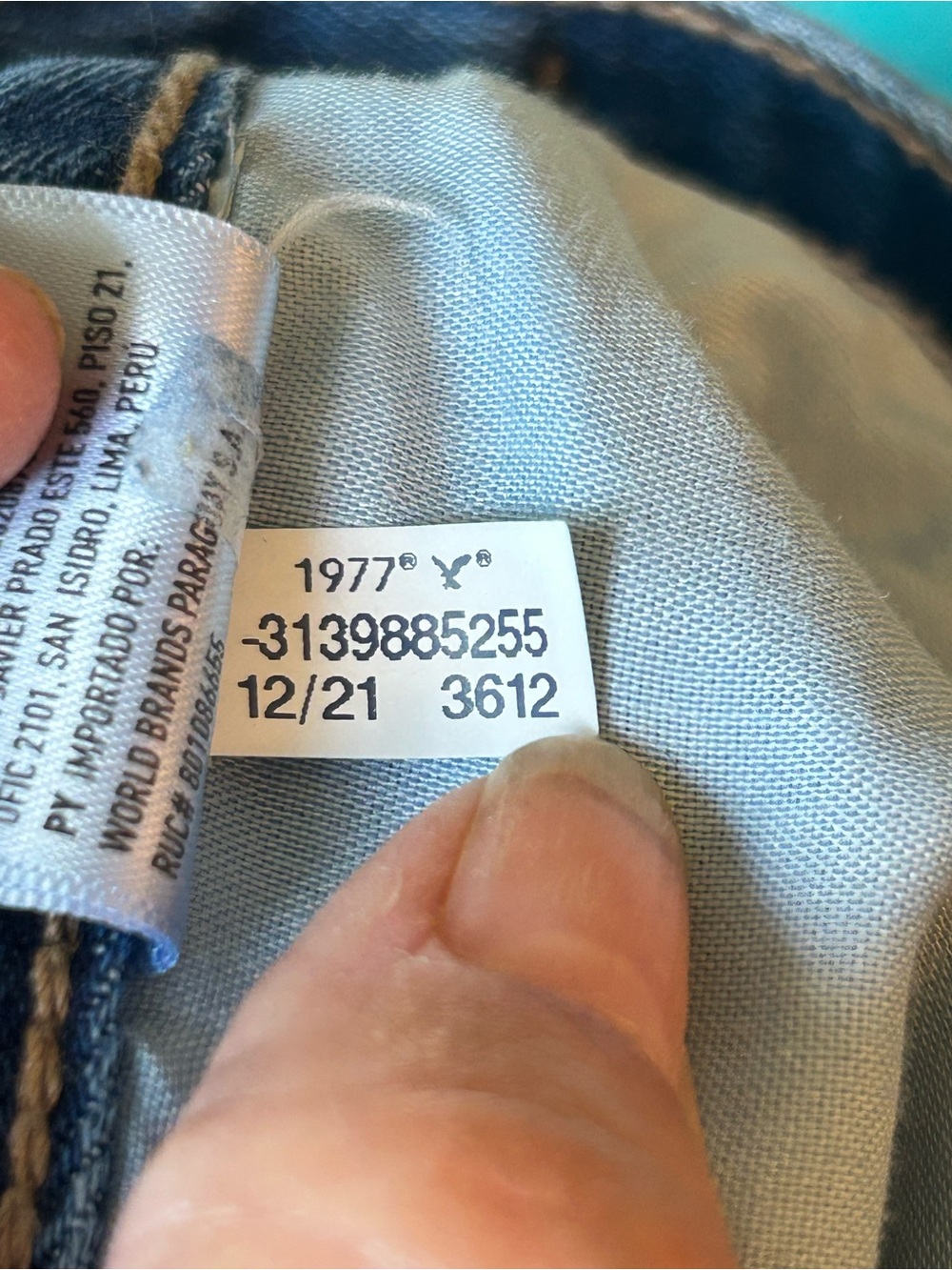 American Eagle Skater Jeans Women’s Size 12 High Rise Straight Leg Medium Wash - Picture 7 of 7